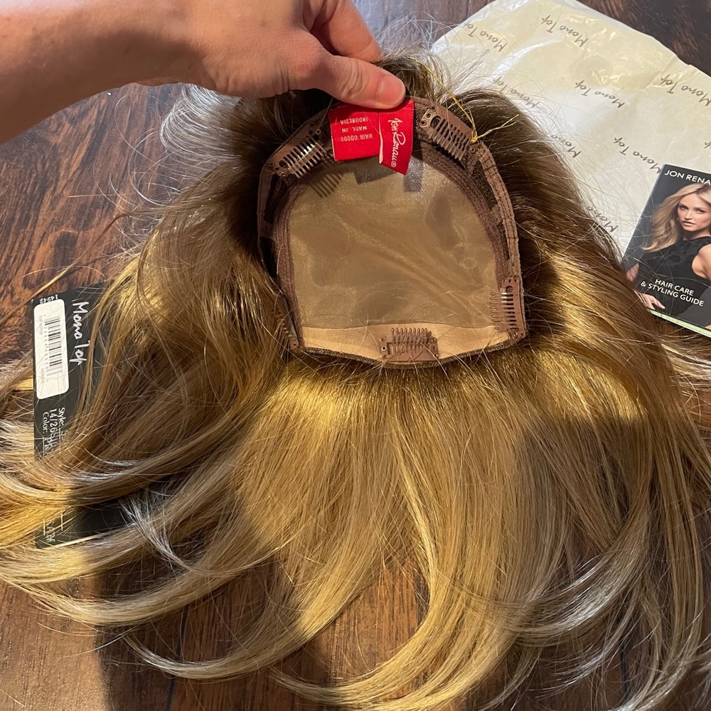 Sold—TOP NOTCH Topper JON RENAU - Picture 10 of 12